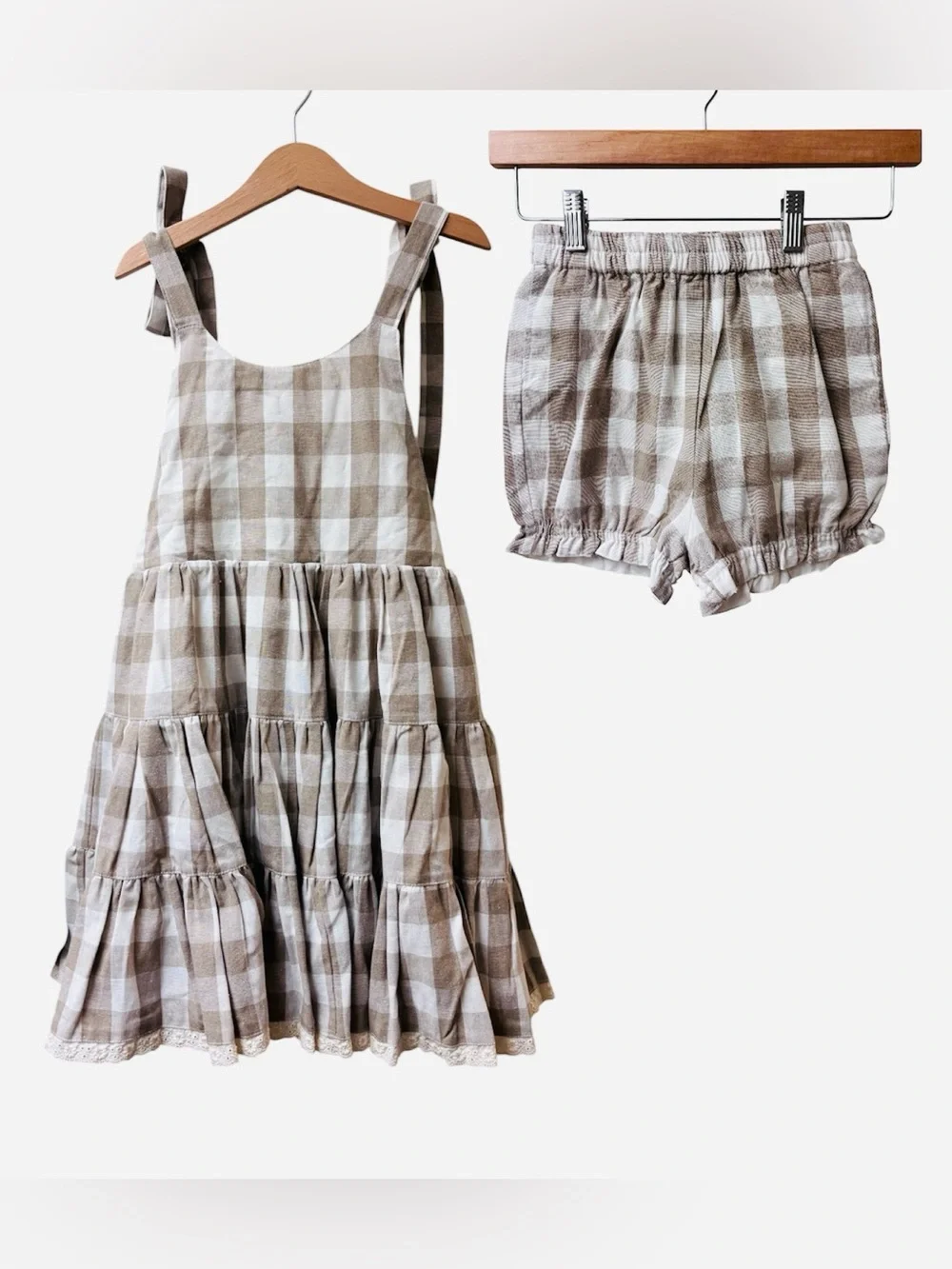 The Paper Doll Clothing paper doll
